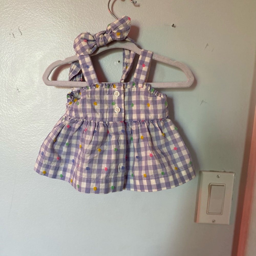 Beautiful two piece spring set for baby girl with bow